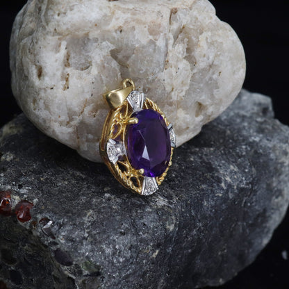 Dainty Pendant 14K Gold