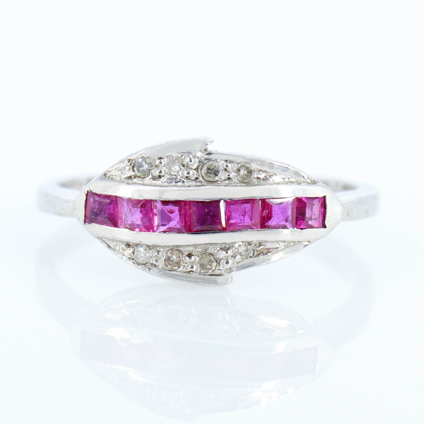 Leaf Design Ring Silver