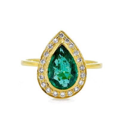 Beautiful Ring 18K Gold