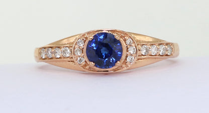 Beautiful Ring 18K Gold