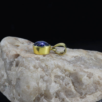 Blue Star Sapphire Pendant 14K Gold