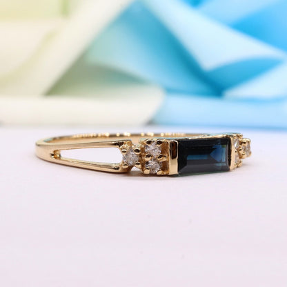 Blue Sapphire Ring 14K Gold