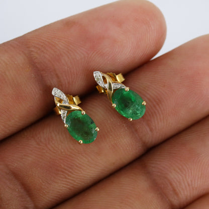 Oval Cut Emerald & Earring 14K Gold