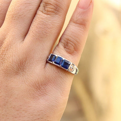 Sapphire Ring 18K Gold