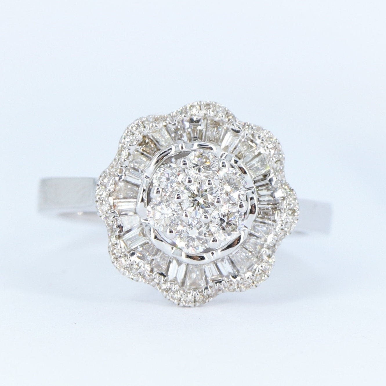 Flower Shape Unique Design Ring 18K Gold