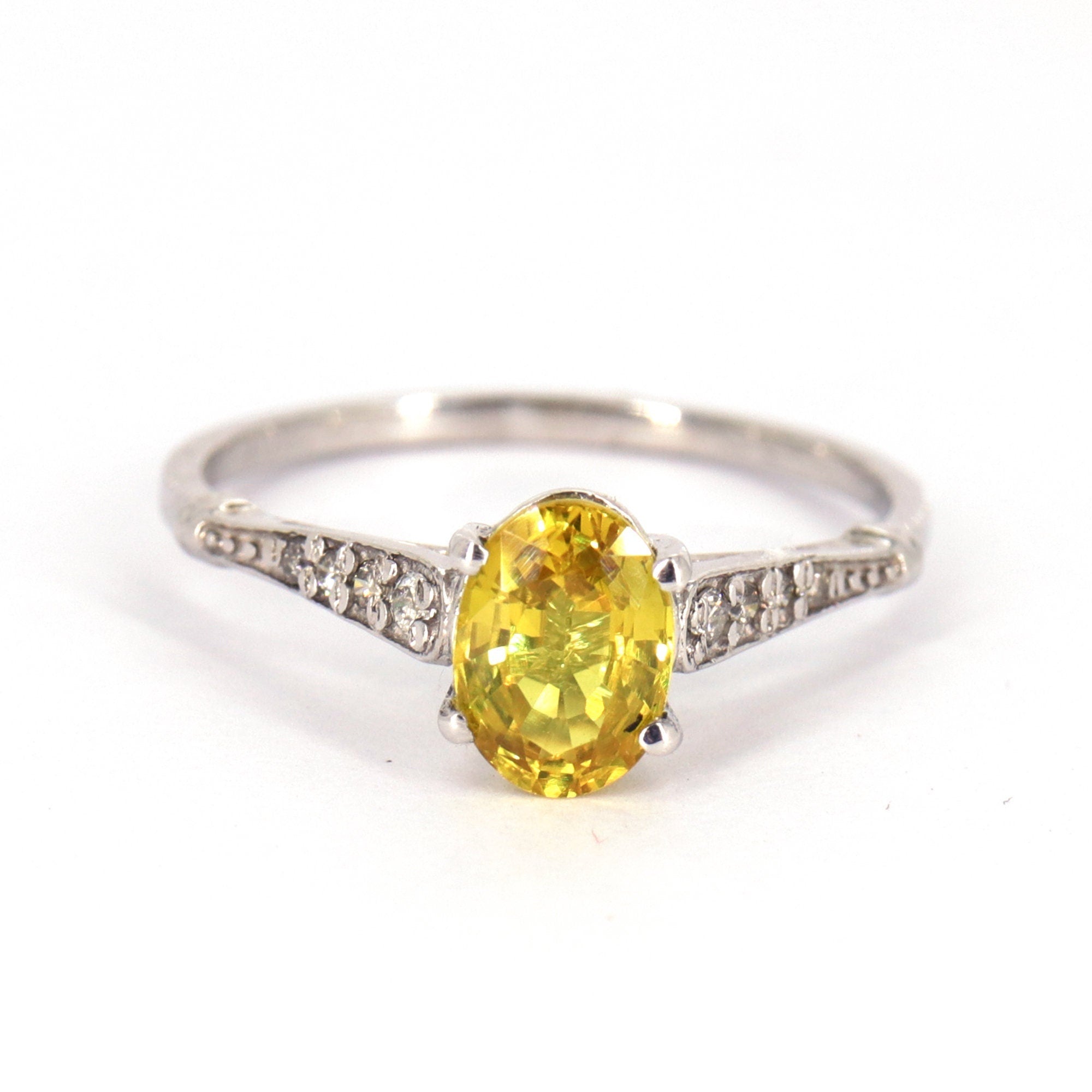 Solitaire Yellow Sapphire Ring 14K Gold