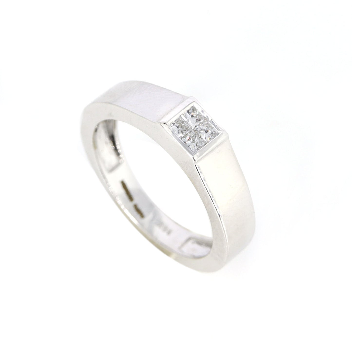 Invisible Setting Princess Cut Ring Gold