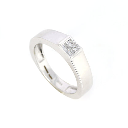 Invisible Setting Princess Cut Ring Gold
