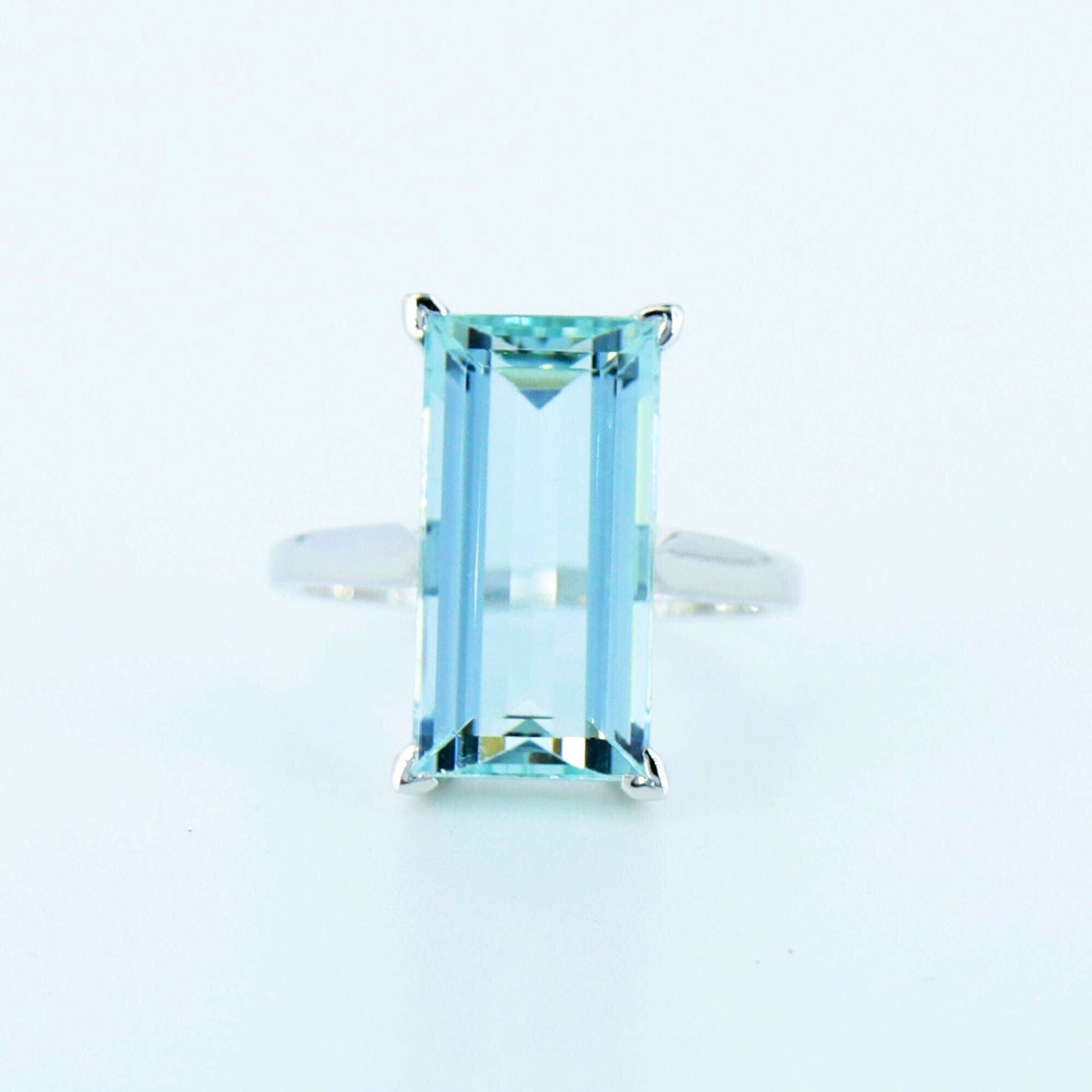 Aquamarine White Ring 14K Gold