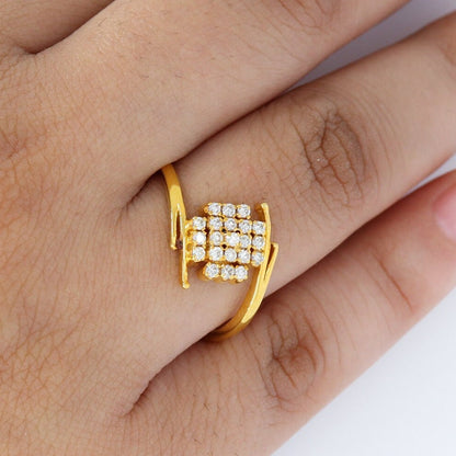 Elegant Real Ring 18K Gold