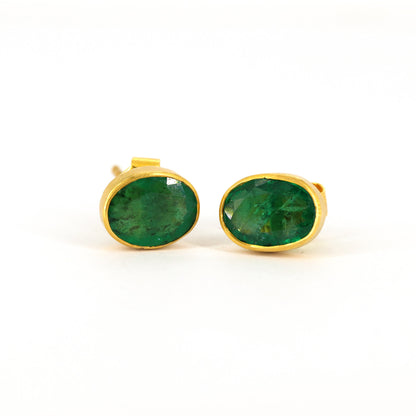 Minimalist Studs Earring 18K Gold