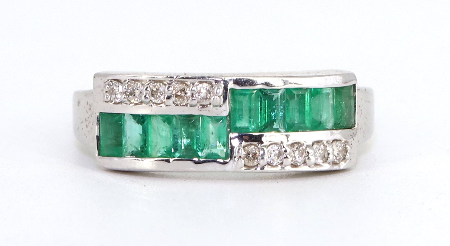 Emerald Ring Silver