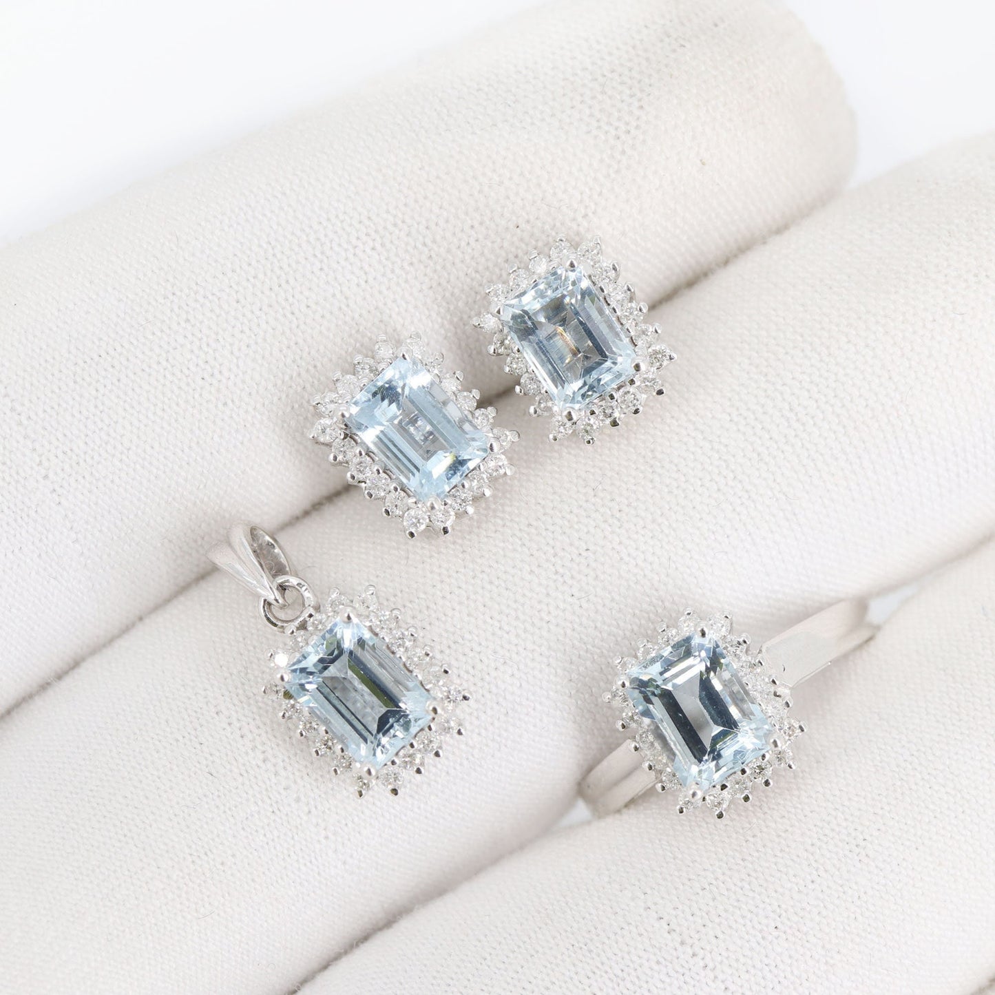 Cluster Aquamarine Jewelry Aquamarine Ring 14K Gold