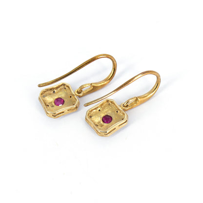 Red Ruby & Earring Gold