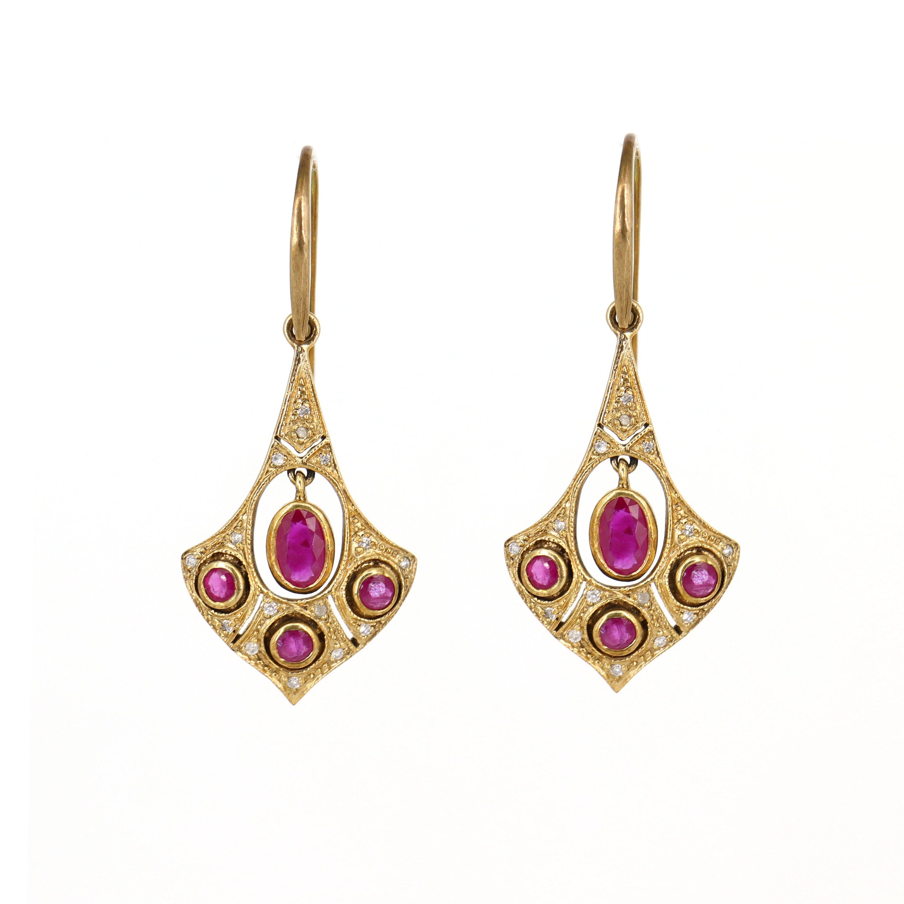 9K Yellow Old Replica Gemstone Earring Gold