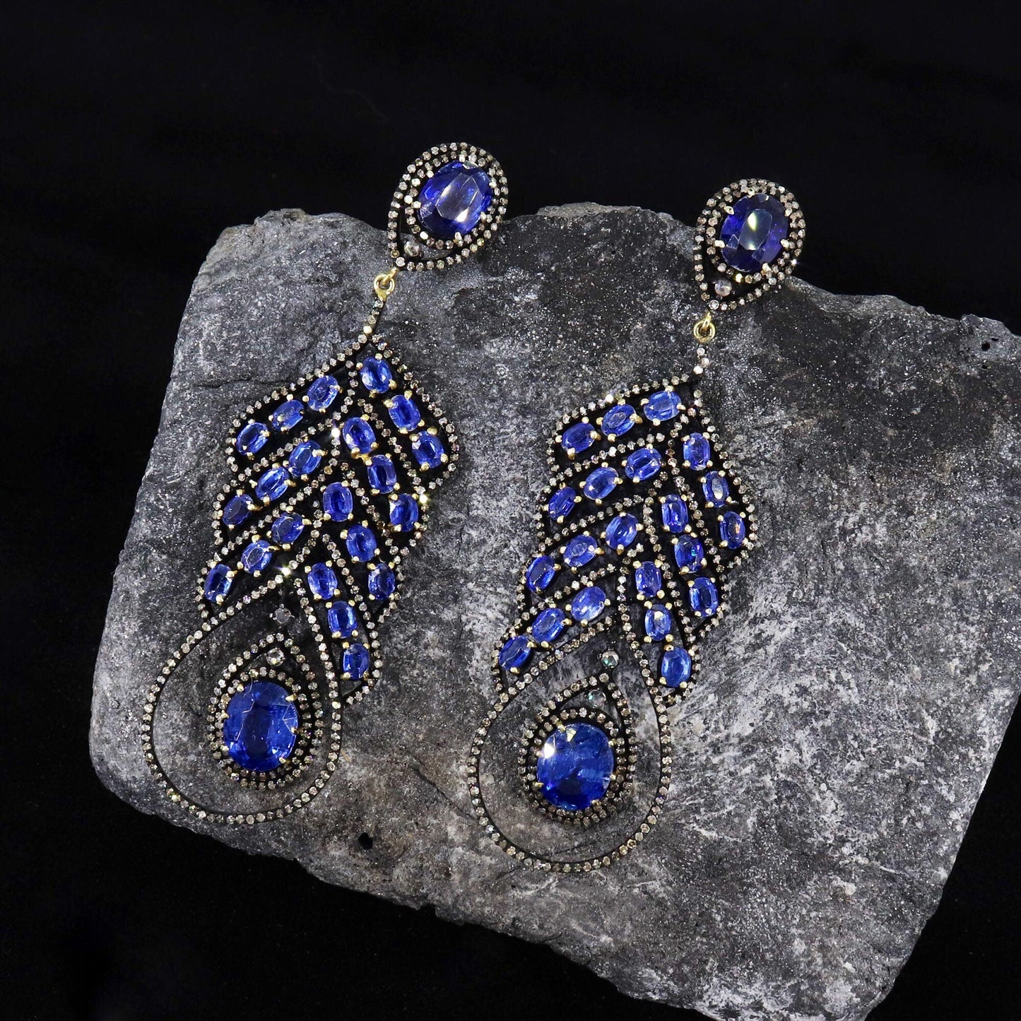 Blue Kyanite Earring