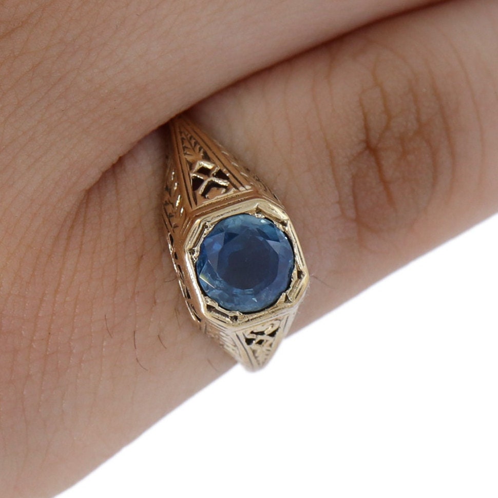 Antique Filigree 9K Ring Gold