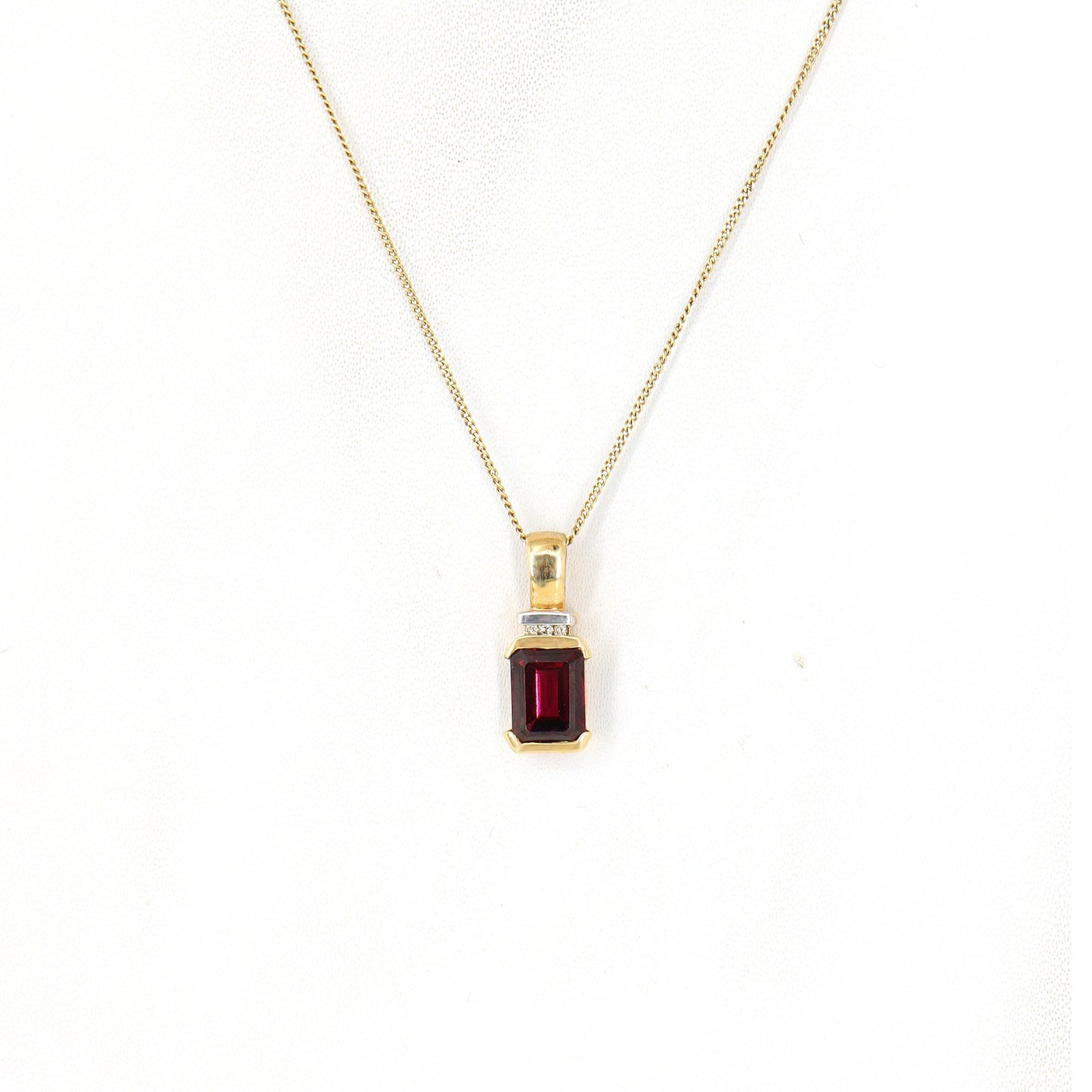 Garnet Pendant 14K Gold