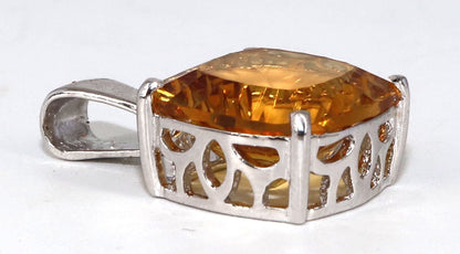 Citrine White Pendent White Pendant 18K Gold