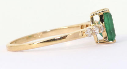 Beautiful Ring 14K Gold