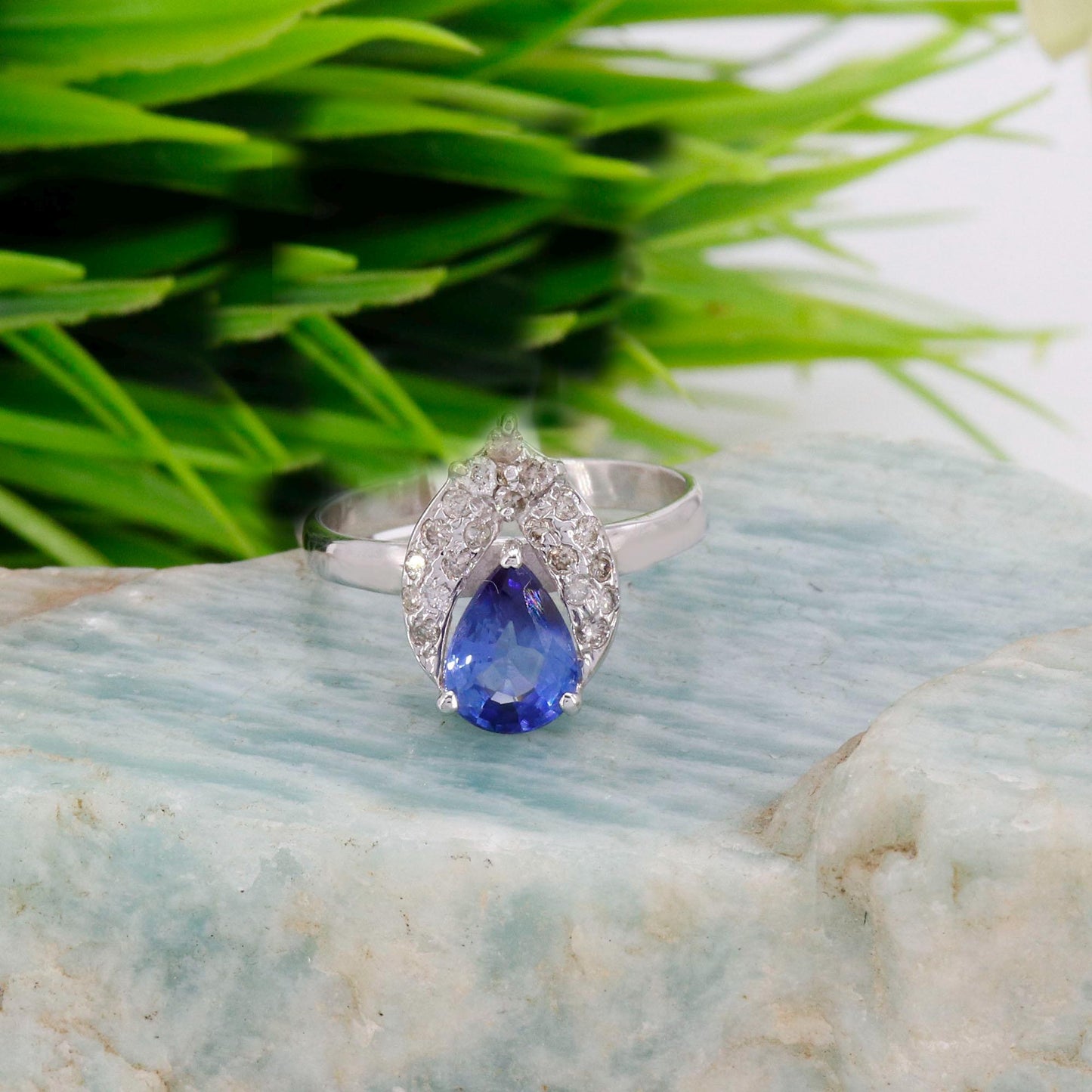 Unique Pear Shape Blue Sapphire Ring 14K Gold