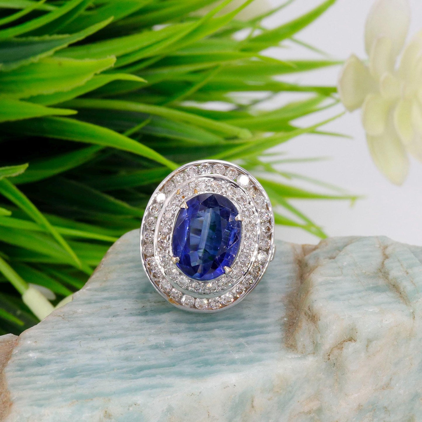 Kyanite & Ring 18K Gold
