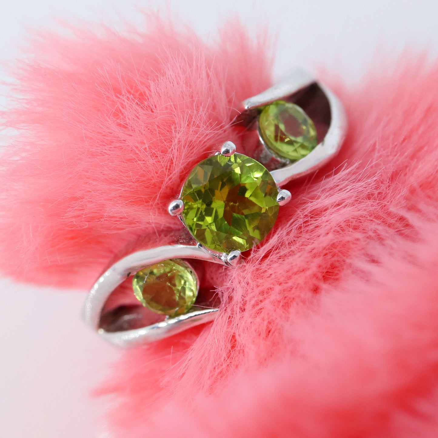 Peridot Ring Silver