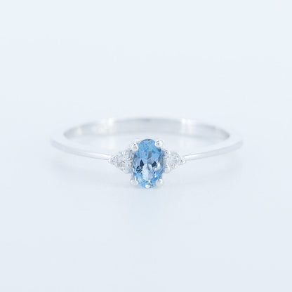 White Ring 14K Gold