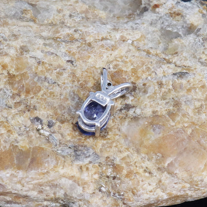 Oval Cut Blue Sapphire Pendant 14K Gold