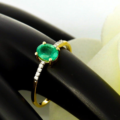 Emerald Ring 14K Gold