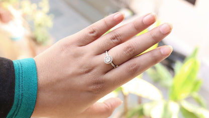 0.34 Halo Engagement Ring 18K Gold