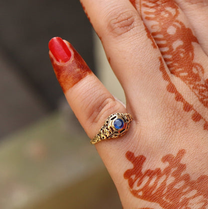 Old Filigree Edwardian Sapphire Ring Gold