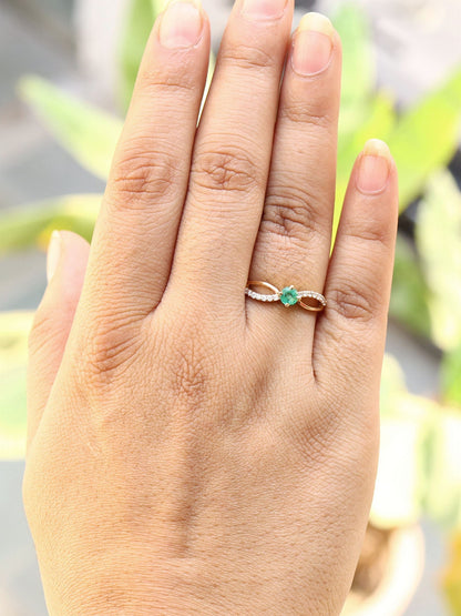 Emerald Ring 14K Gold