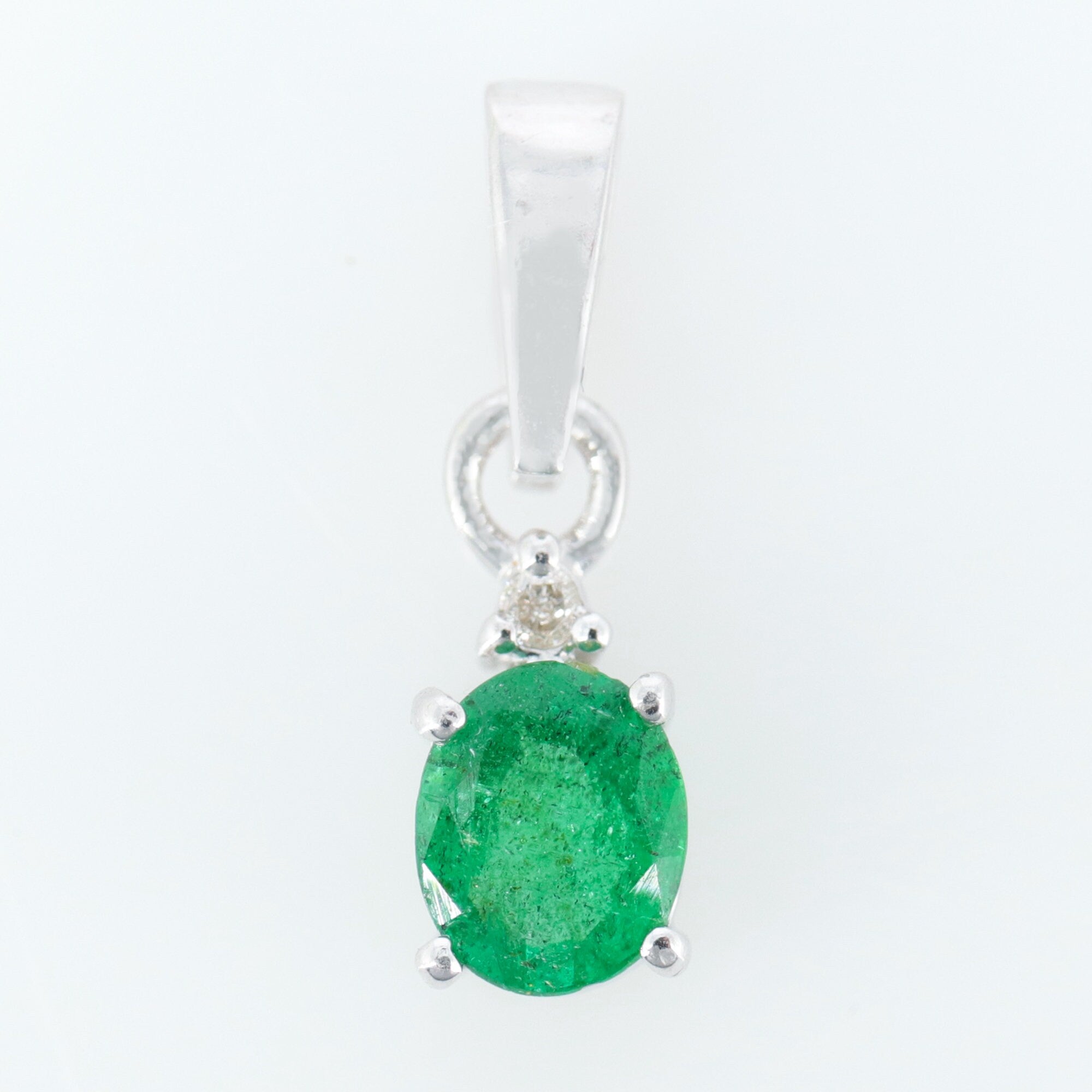 Oval Emerald Necklace Silver