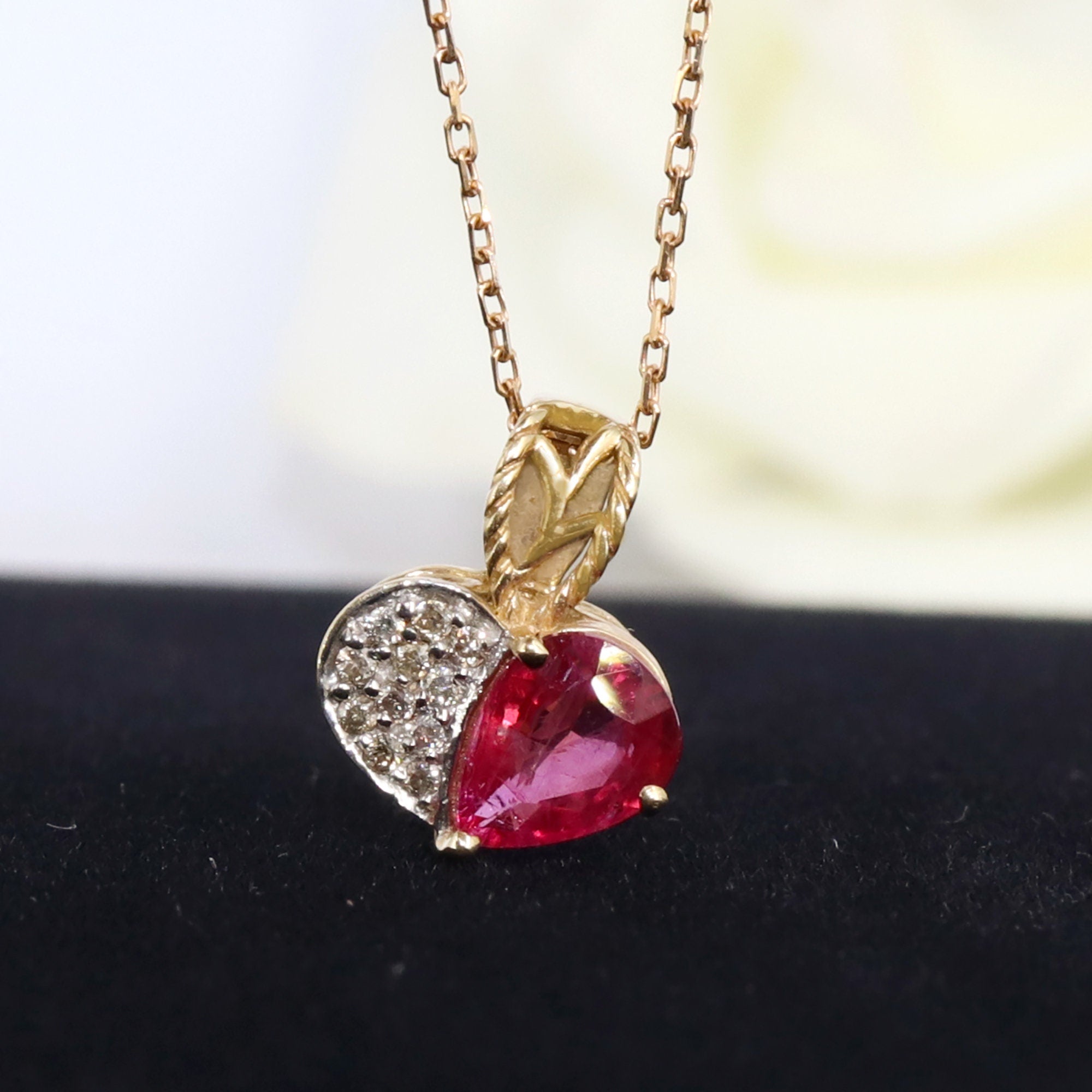 Heart Shape Pendant 14K Gold