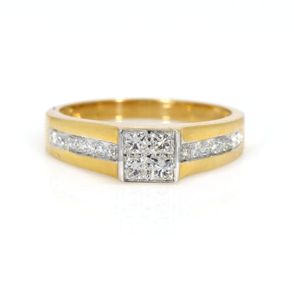 Princess Cut Center Round Cut Ring 18K Gold