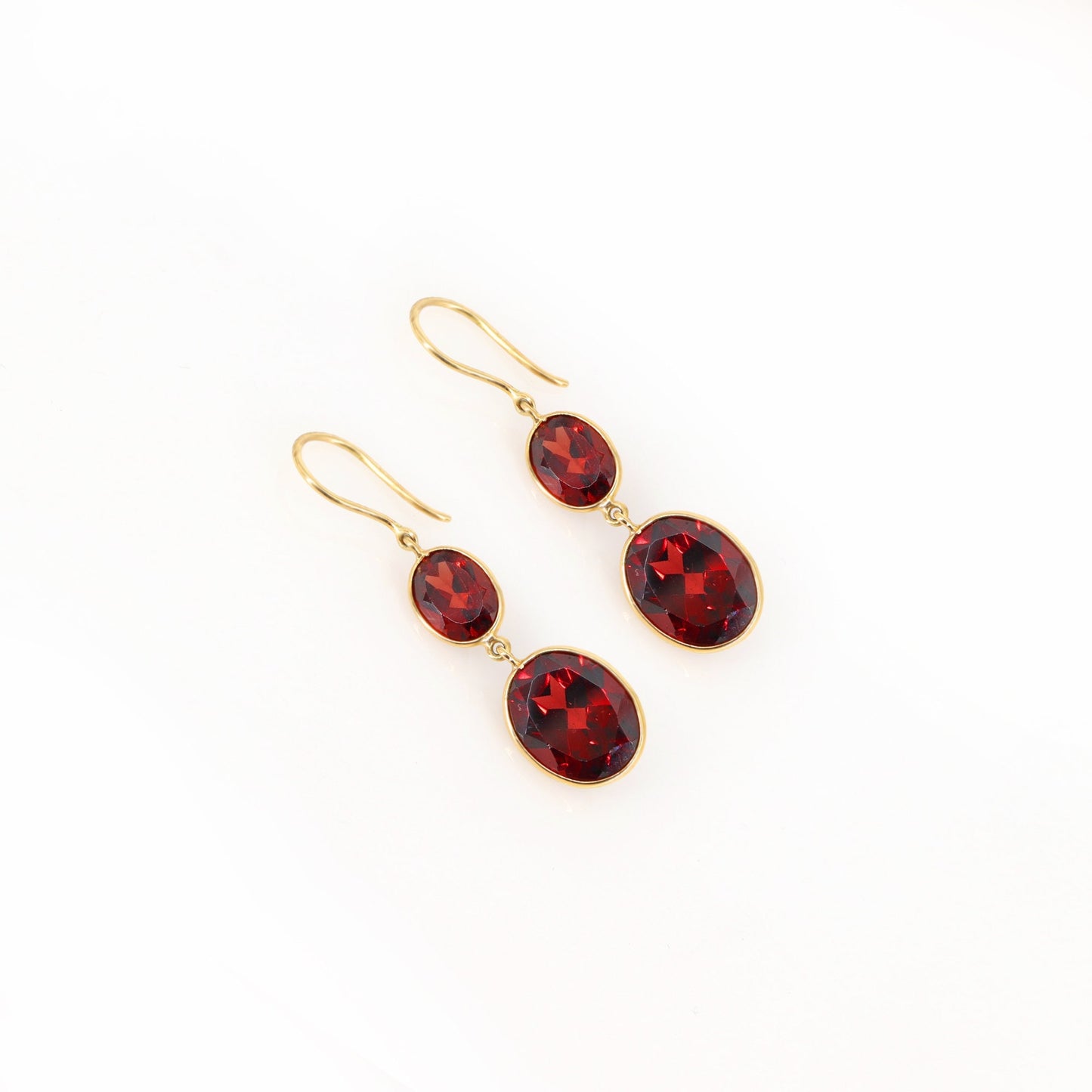 Garnet Drop Earring 18K Gold