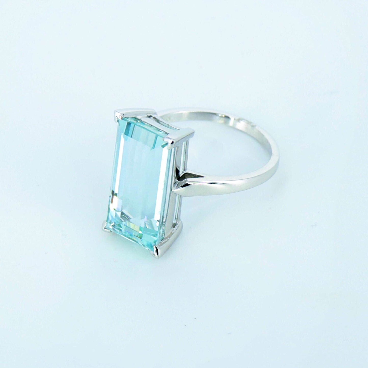 Aquamarine White Ring 14K Gold