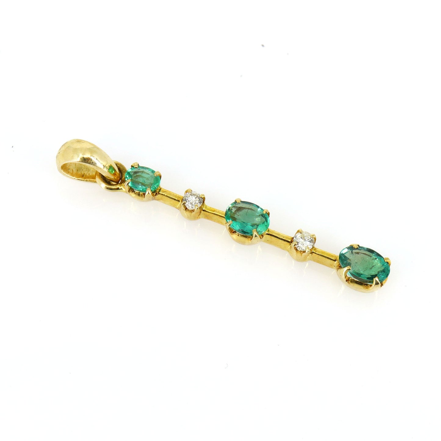 Straight Style Pendant 18K Gold