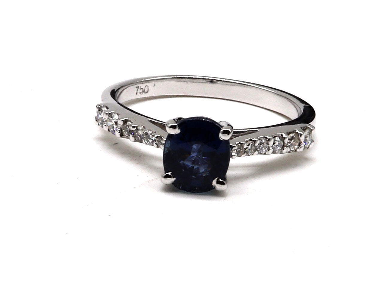 White Blue Sapphire Ring 18K Gold