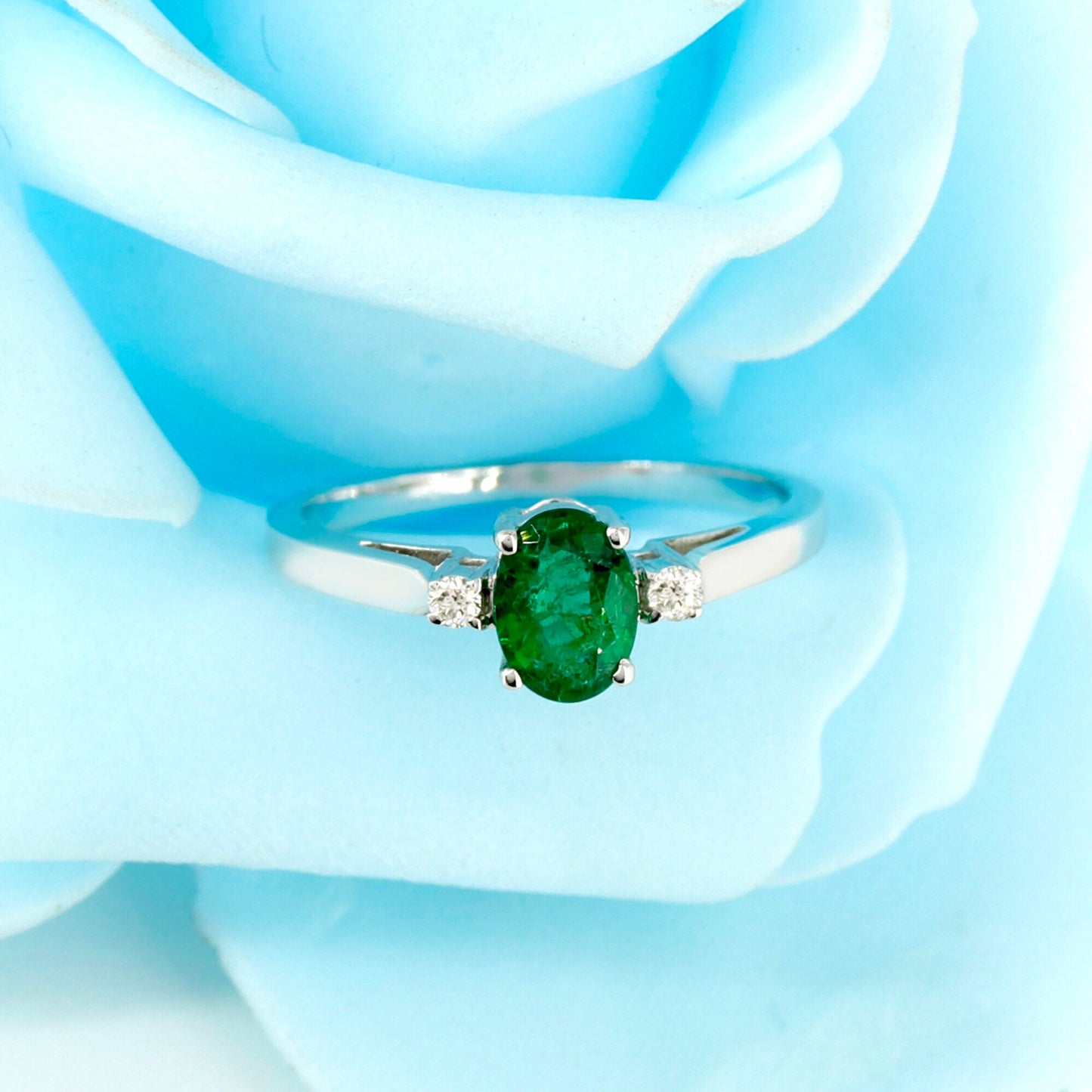 White Ring 14K Gold