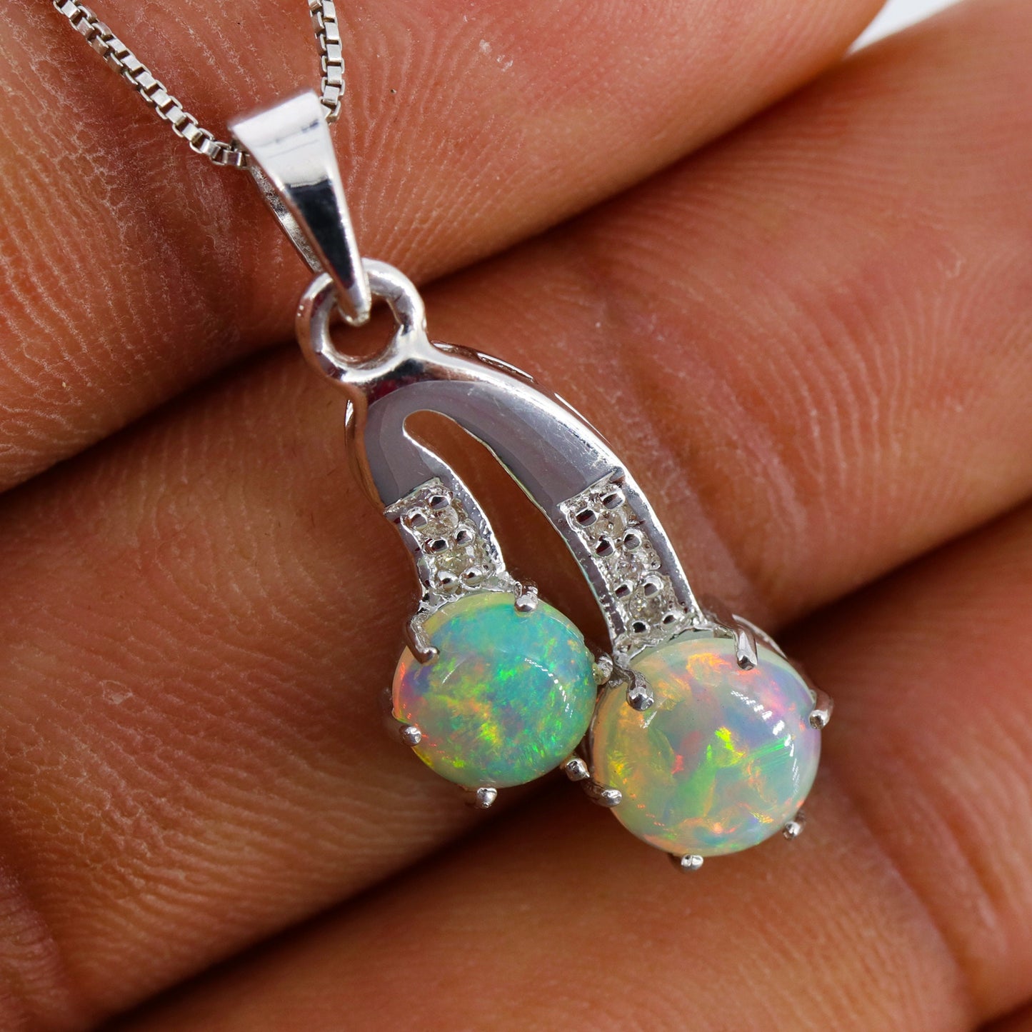Opal Gemstone Pendant Gold