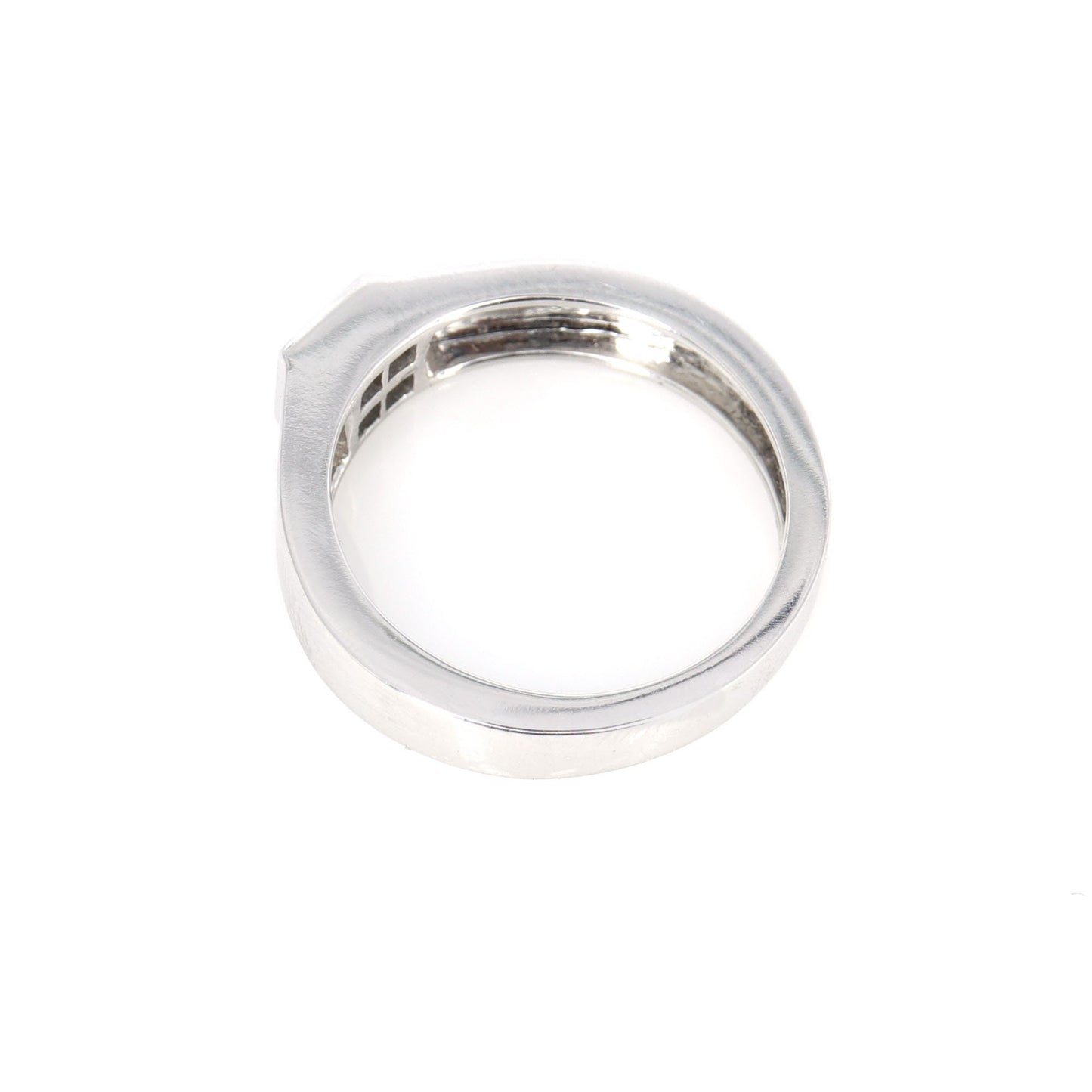 Invisible Setting Princess Cut Ring Gold