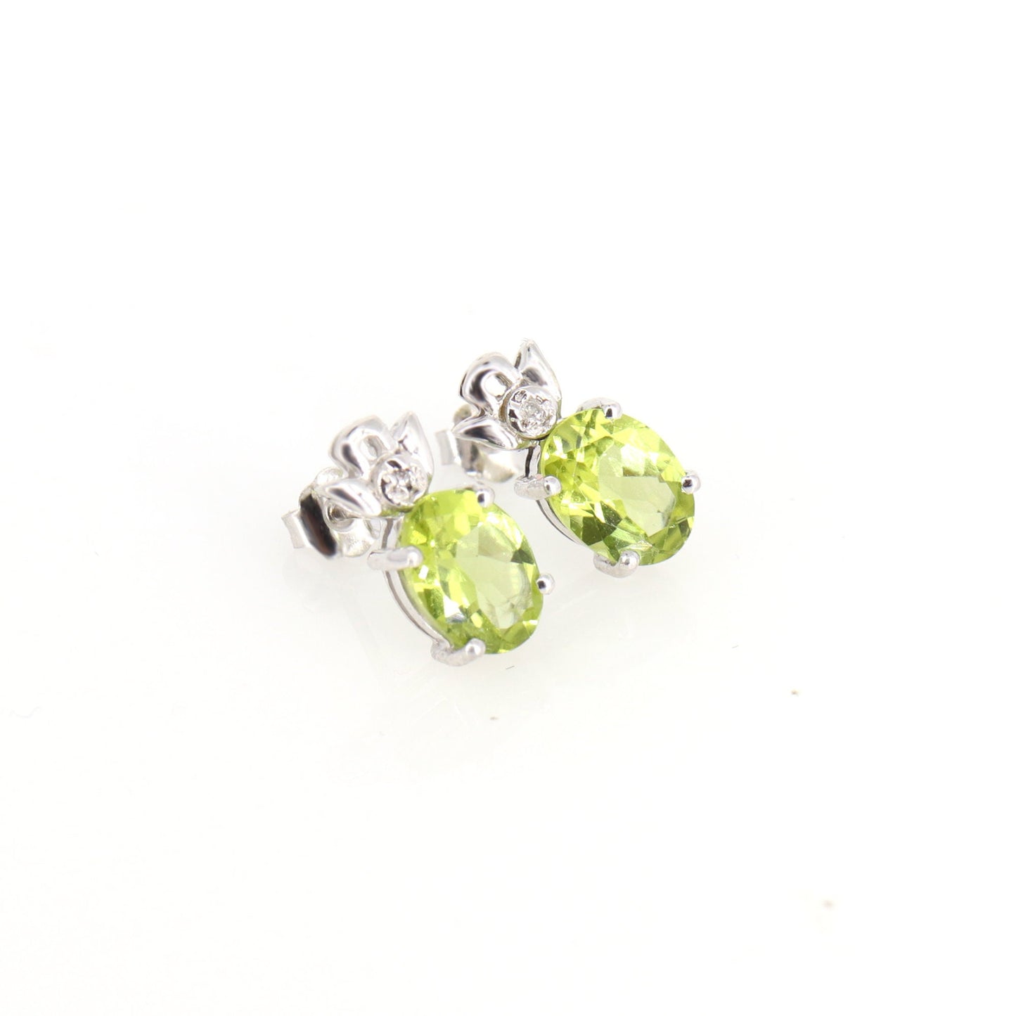 White Dainty Studs Peridot Birthday Oval Cut Peridot Green Gemstone Earring 14K Gold