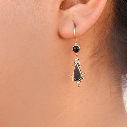 Black Onyx Pearl Earring Gold