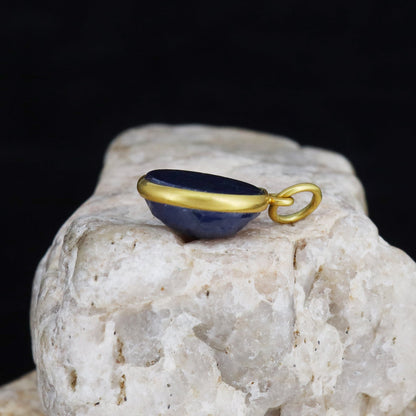 Rose Cut Blue Sapphire Necklace 18K Gold