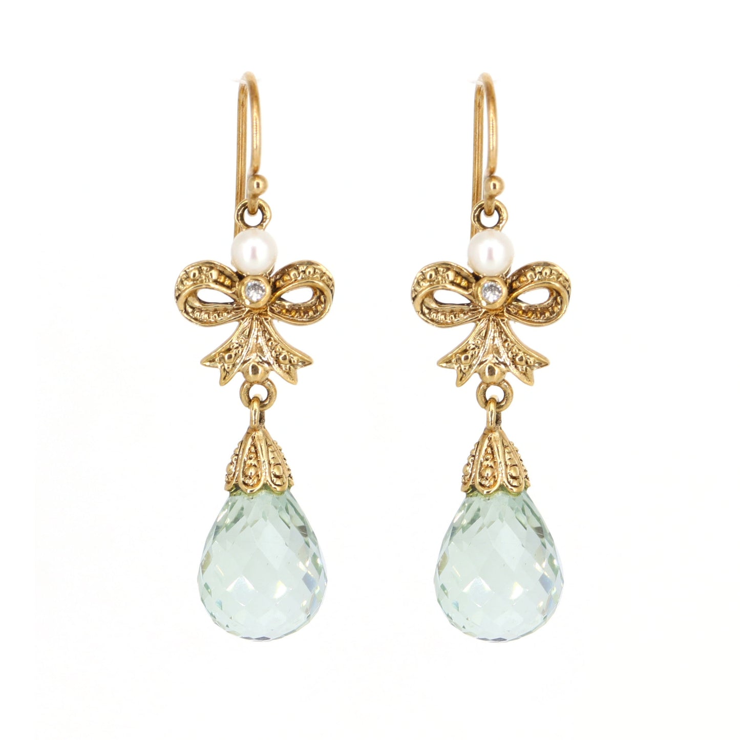 9K Yellow Bow Style Earring Gold