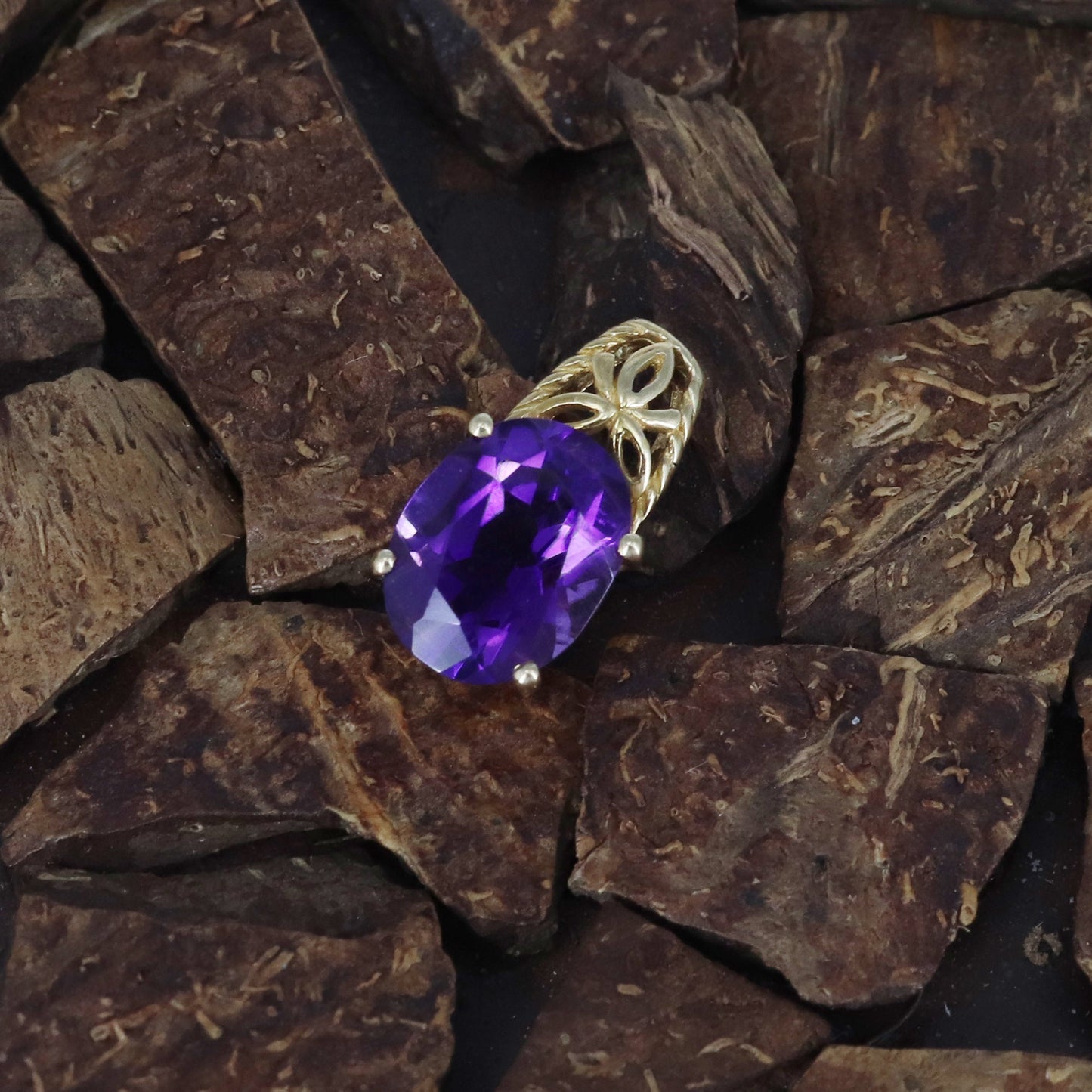 Amethyst Pendant 14K Gold