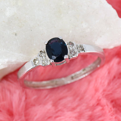 Classic Blue Sapphire Ring Silver