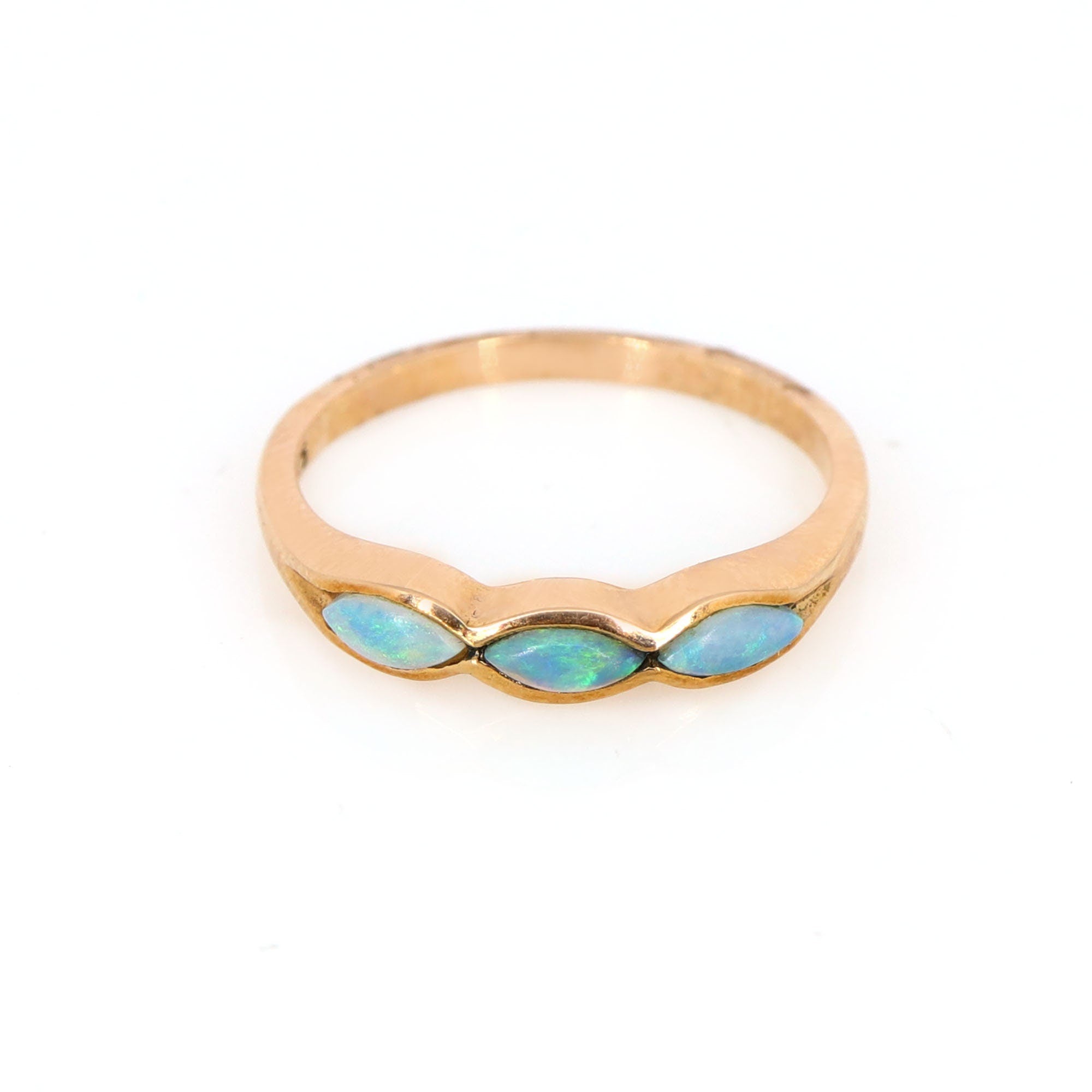 Elegant Antique Opal Ring Gold